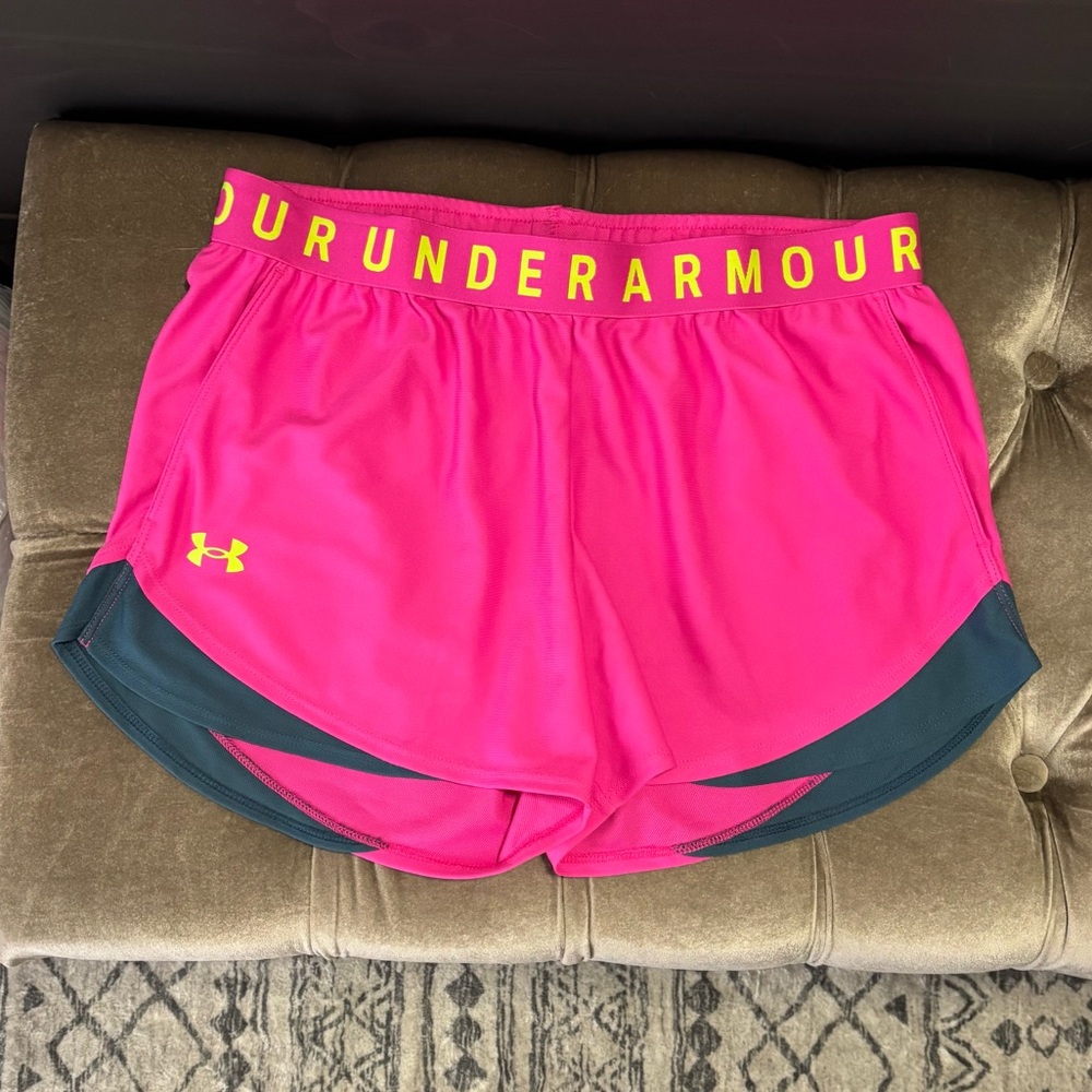 4 pairs Under Armour shorts - Picture 3 of 8